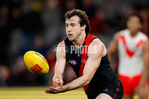 AFL 2024 Round 23 - Essendon v Sydney - A-53056389