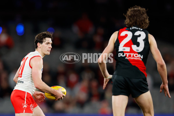 AFL 2024 Round 23 - Essendon v Sydney - A-53056394