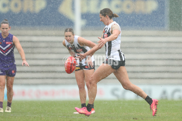 AFLW 2024 Practice Match - Fremantle v Collingwood - A-53058411