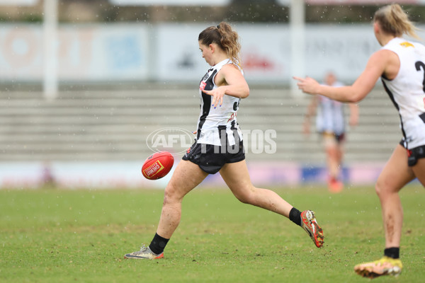 AFLW 2024 Practice Match - Fremantle v Collingwood - A-53058720