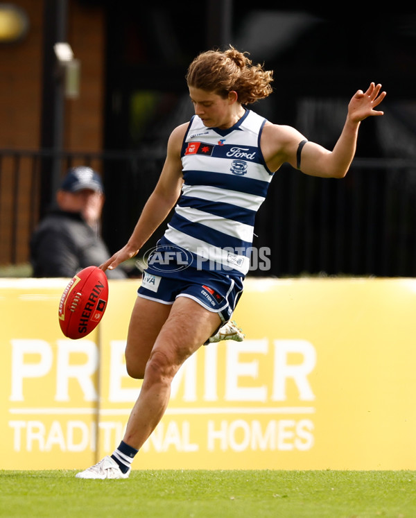 AFLW 2024 Practice Match - Essendon v Geelong - A-53061677