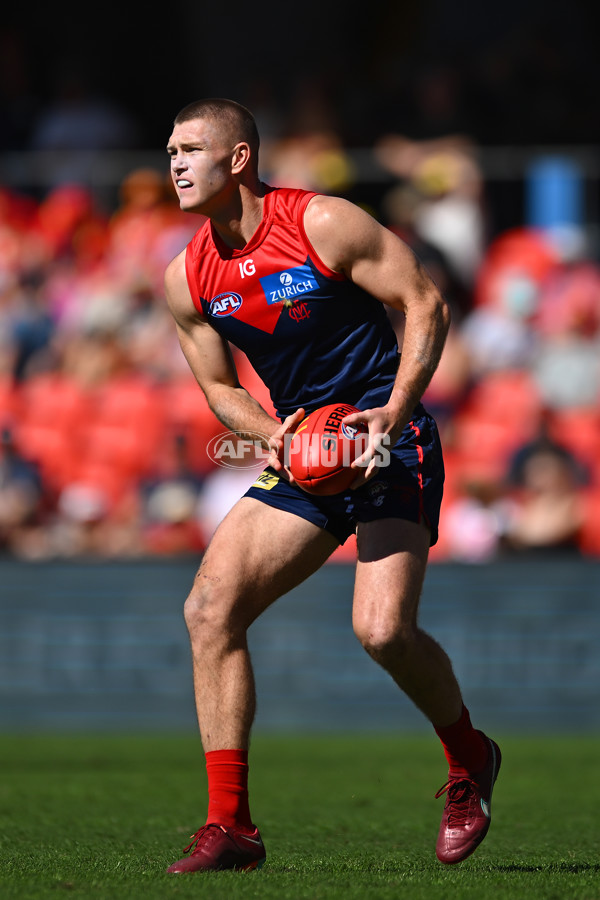 AFL 2024 Round 23 - Gold Coast v Melbourne - A-53063934