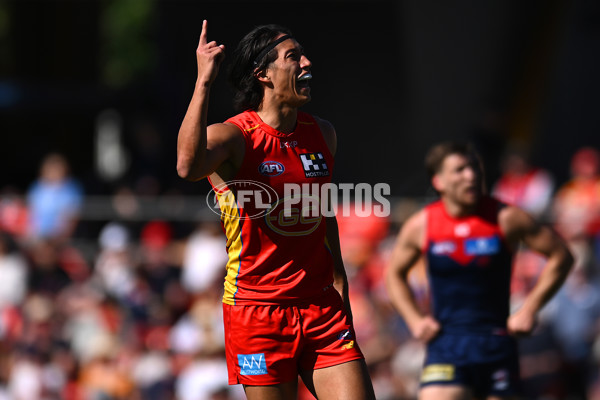 AFL 2024 Round 23 - Gold Coast v Melbourne - A-53064280