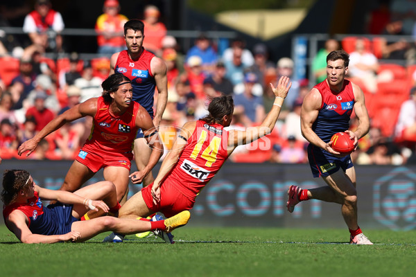 AFL 2024 Round 23 - Gold Coast v Melbourne - A-53066448