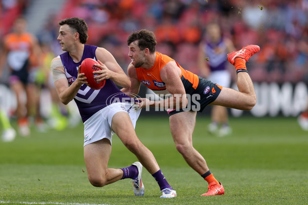 AFL 2024 Round 23 - GWS v Fremantle - A-53067478