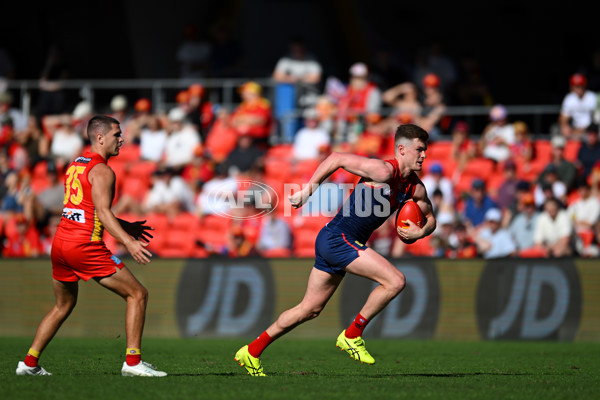 AFL 2024 Round 23 - Gold Coast v Melbourne - A-53070077