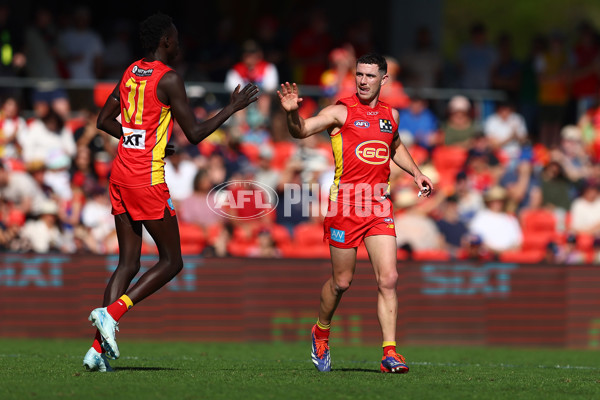 AFL 2024 Round 23 - Gold Coast v Melbourne - A-53072482