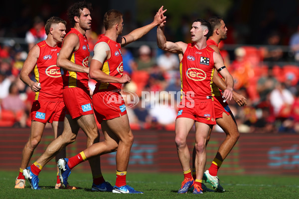 AFL 2024 Round 23 - Gold Coast v Melbourne - A-53072673