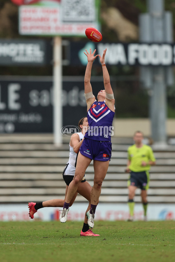 AFLW 2024 Practice Match - Fremantle v Collingwood - A-53072758