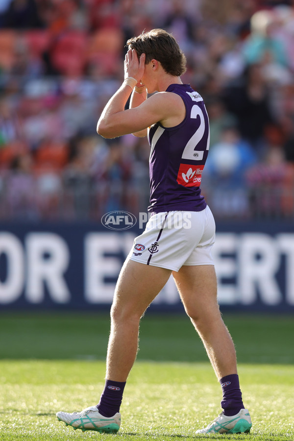 AFL 2024 Round 23 - GWS v Fremantle - A-53075744