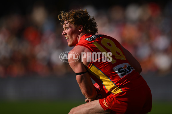 AFL 2024 Round 23 - Gold Coast v Melbourne - A-53075753