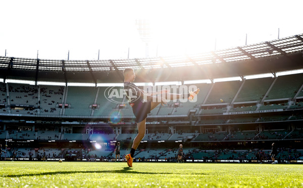 AFL 2024 Round 23 - Collingwood v Brisbane - A-53075755