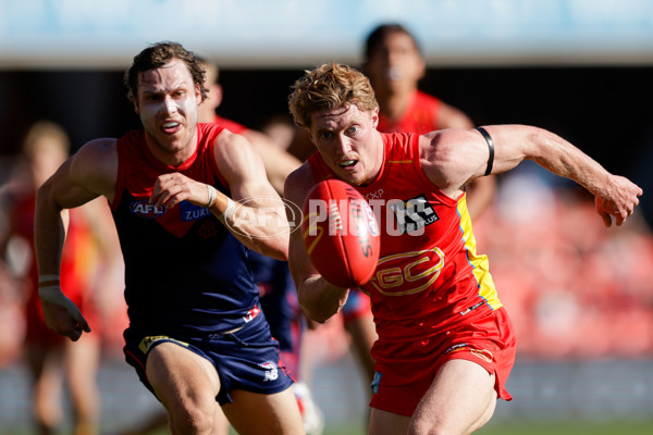 AFL 2024 Round 23 - Gold Coast v Melbourne - A-53075797