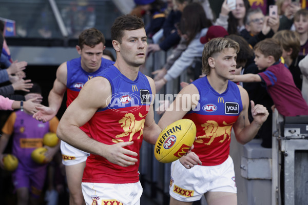 AFL 2024 Round 23 - Collingwood v Brisbane - A-53078664