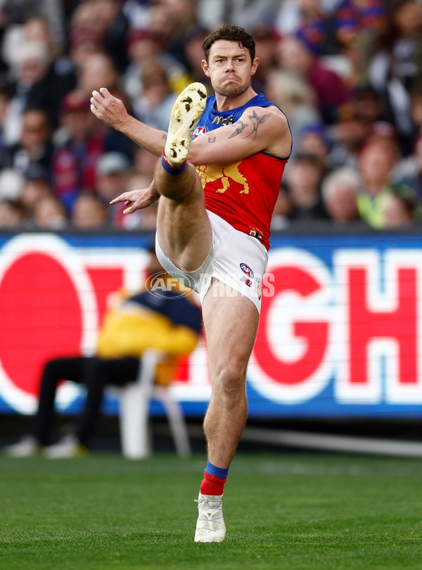 AFL 2024 Round 23 - Collingwood v Brisbane - A-53078681