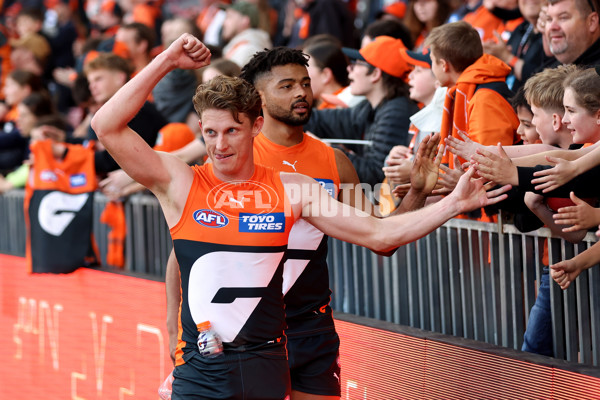 AFL 2024 Round 23 - GWS v Fremantle - A-53081172