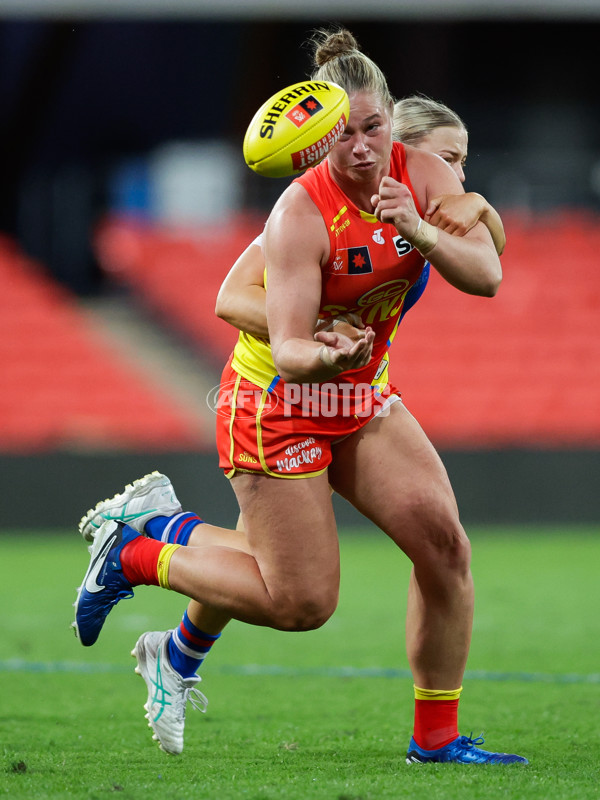 AFLW 2024 Practice Match - Gold Coast v Western Bulldogs - A-53083467