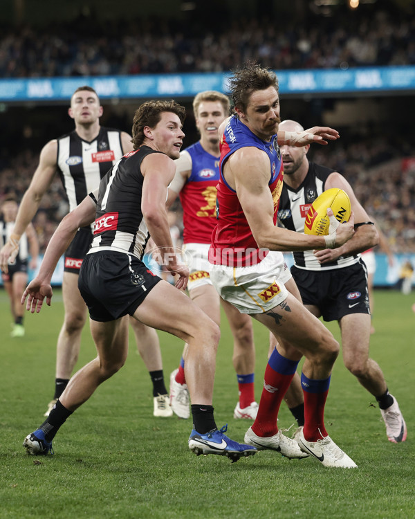 AFL 2024 Round 23 - Collingwood v Brisbane - A-53088346