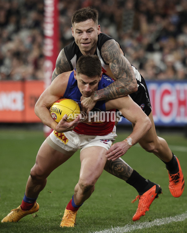 AFL 2024 Round 23 - Collingwood v Brisbane - A-53088431