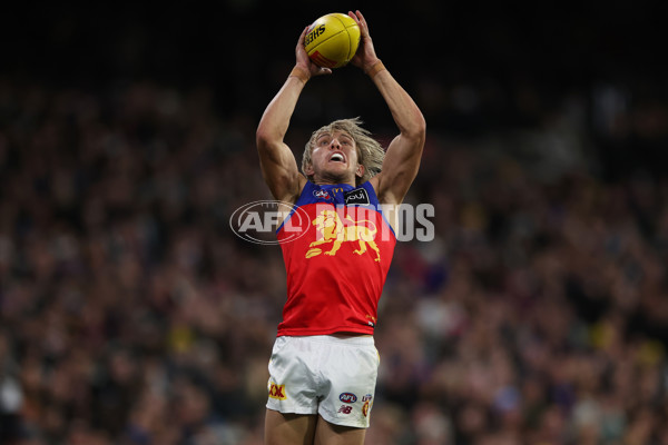 AFL 2024 Round 23 - Collingwood v Brisbane - A-53088442