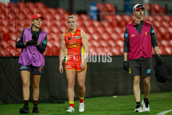 AFLW 2024 Practice Match - Gold Coast v Western Bulldogs - A-53088502