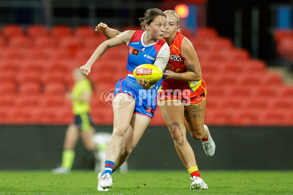 AFLW 2024 Practice Match - Gold Coast v Western Bulldogs - A-53088504