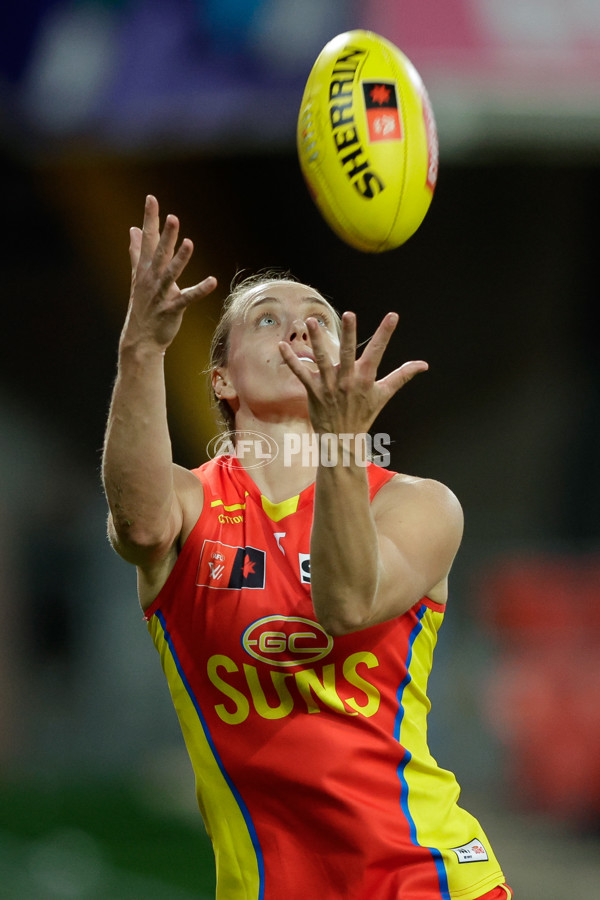 AFLW 2024 Practice Match - Gold Coast v Western Bulldogs - A-53088507