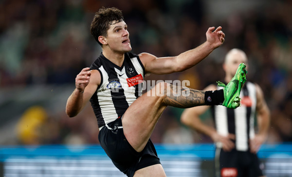 AFL 2024 Round 23 - Collingwood v Brisbane - A-53095802