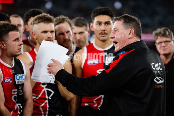 AFL 2024 Round 23 - St Kilda v Geelong - A-53096432