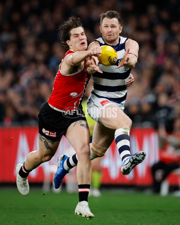 AFL 2024 Round 23 - St Kilda v Geelong - A-53098861