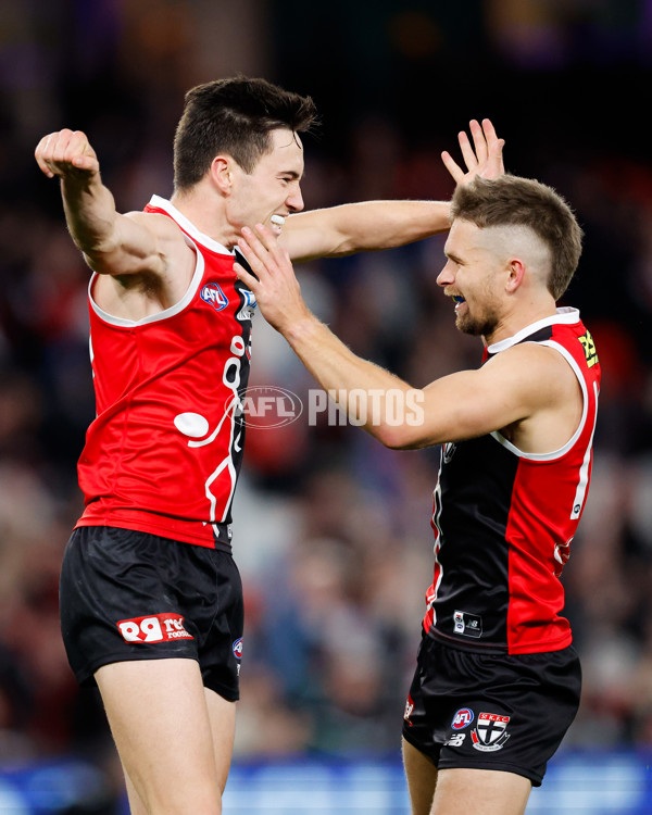 AFL 2024 Round 23 - St Kilda v Geelong - A-53106250