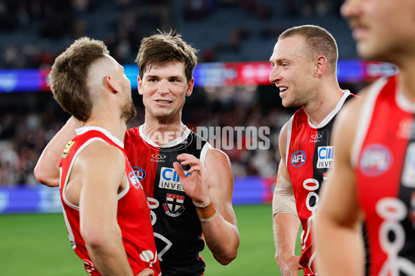 AFL 2024 Round 23 - St Kilda v Geelong - A-53106302