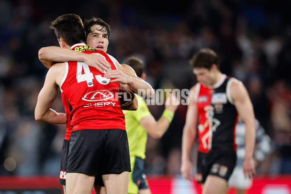 AFL 2024 Round 23 - St Kilda v Geelong - A-53107184