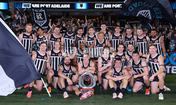 AFL 2024 Round 23 - Port Adelaide v Adelaide - A-53108957