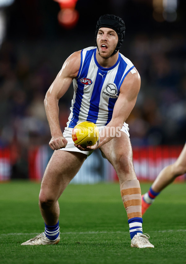 AFL 2024 Round 23 - Western Bulldogs v North Melbourne - A-53119893