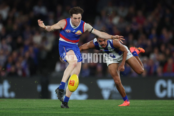 AFL 2024 Round 23 - Western Bulldogs v North Melbourne - A-53122413