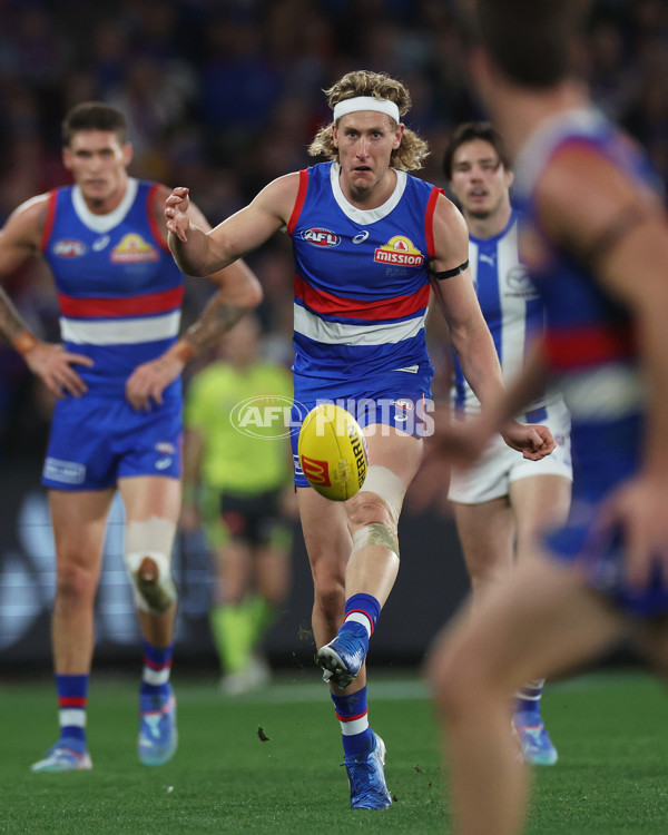 AFL 2024 Round 23 - Western Bulldogs v North Melbourne - A-53126854