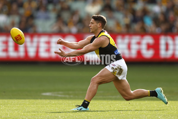 AFL 2024 Round 23 - Hawthorn v Richmond - A-53127778