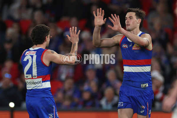 AFL 2024 Round 23 - Western Bulldogs v North Melbourne - A-53129447