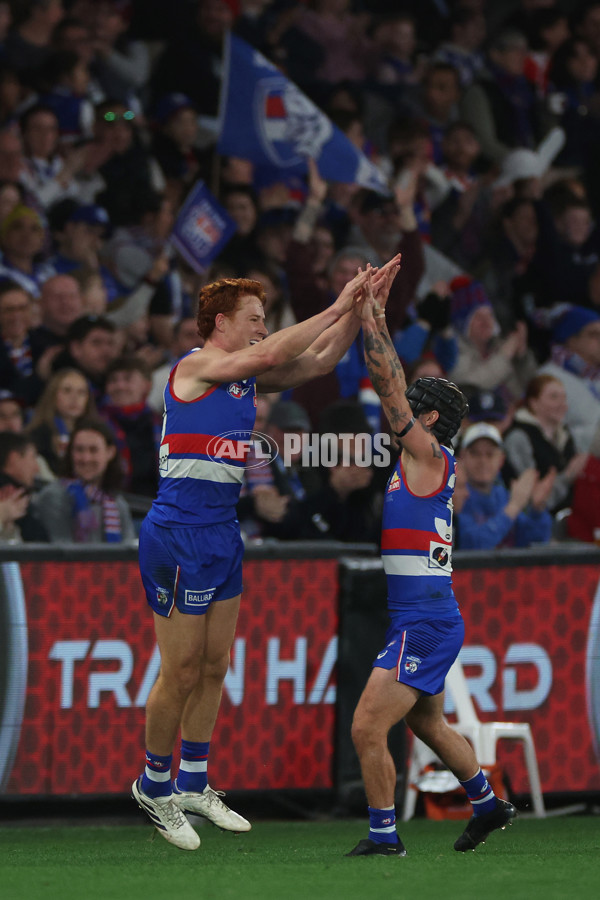 AFL 2024 Round 23 - Western Bulldogs v North Melbourne - A-53130445