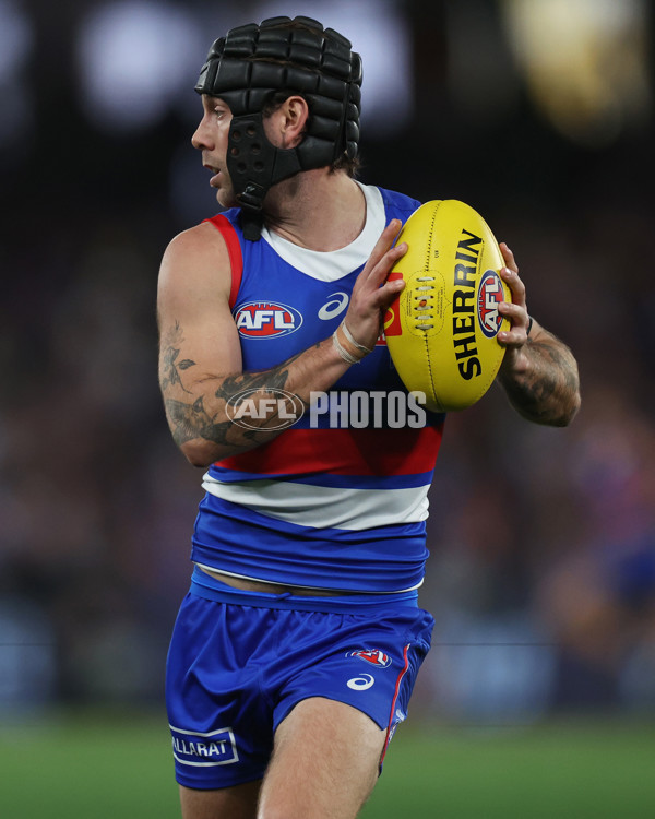 AFL 2024 Round 23 - Western Bulldogs v North Melbourne - A-53130504