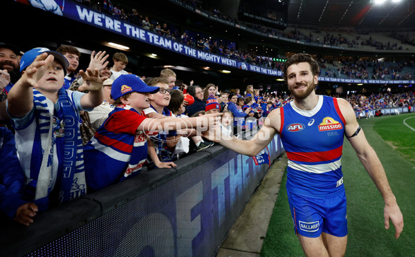 AFL 2024 Round 23 - Western Bulldogs v North Melbourne - A-53133174