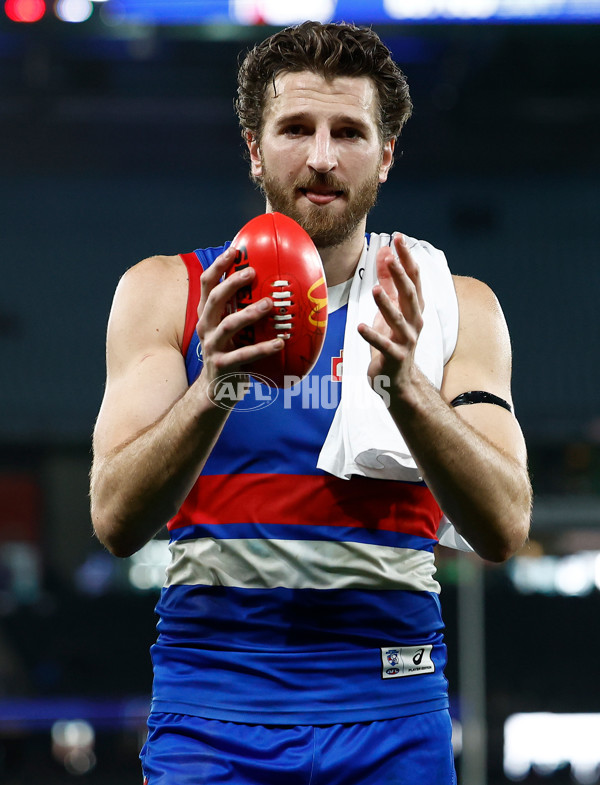 AFL 2024 Round 23 - Western Bulldogs v North Melbourne - A-53133180