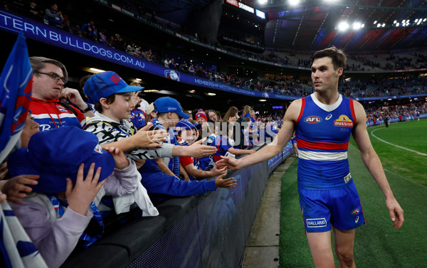 AFL 2024 Round 23 - Western Bulldogs v North Melbourne - A-53133181