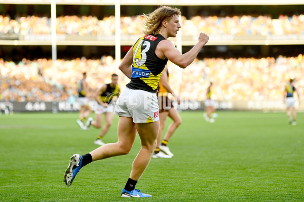 AFL 2024 Round 23 - Hawthorn v Richmond - A-53135718