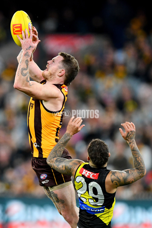 AFL 2024 Round 23 - Hawthorn v Richmond - A-53148231