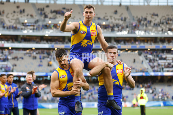 AFL 2024 Round 23 - West Coast v Carlton - A-53151379