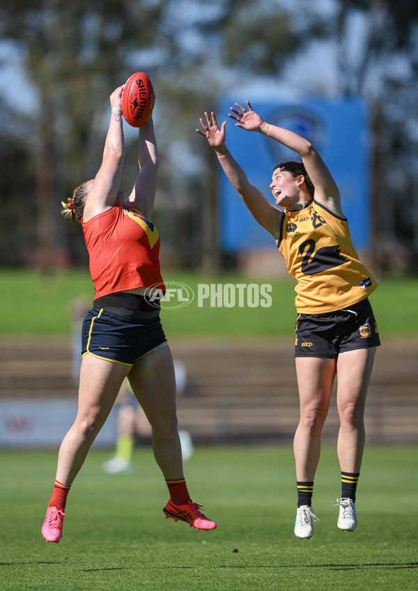 Marsh AFL Championships U18 Girls 2024 - South Australia v Western Australia - A-53332528