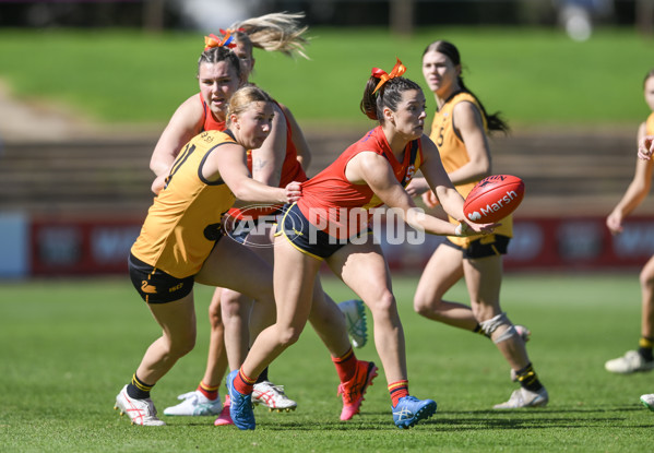 Marsh AFL Championships U18 Girls 2024 - South Australia v Western Australia - A-53335272