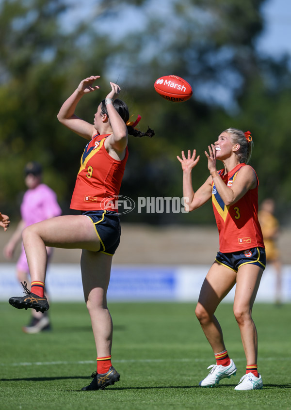 Marsh AFL Championships U18 Girls 2024 - South Australia v Western Australia - A-53335292